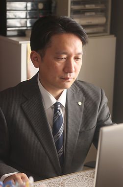 仕事している代表