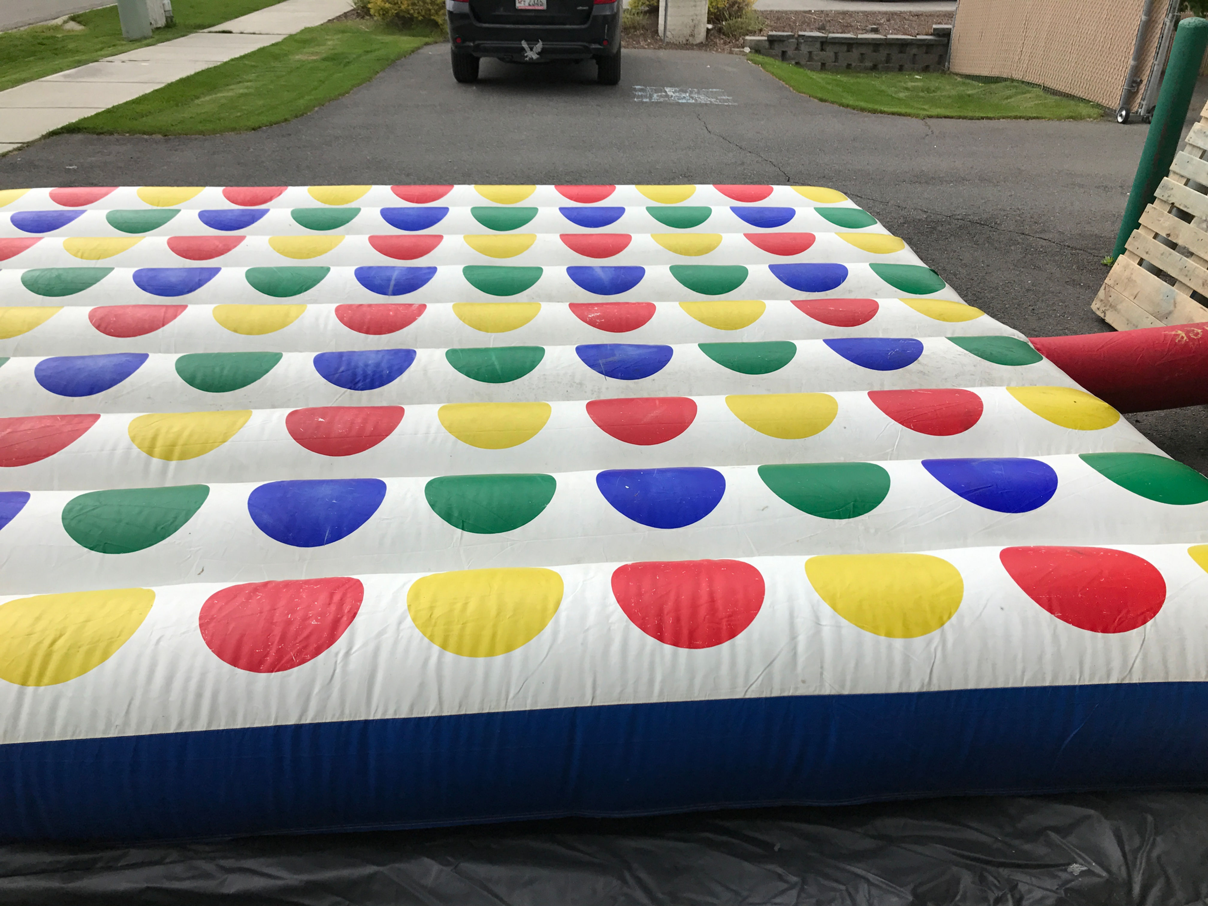 Giant twist game for rent