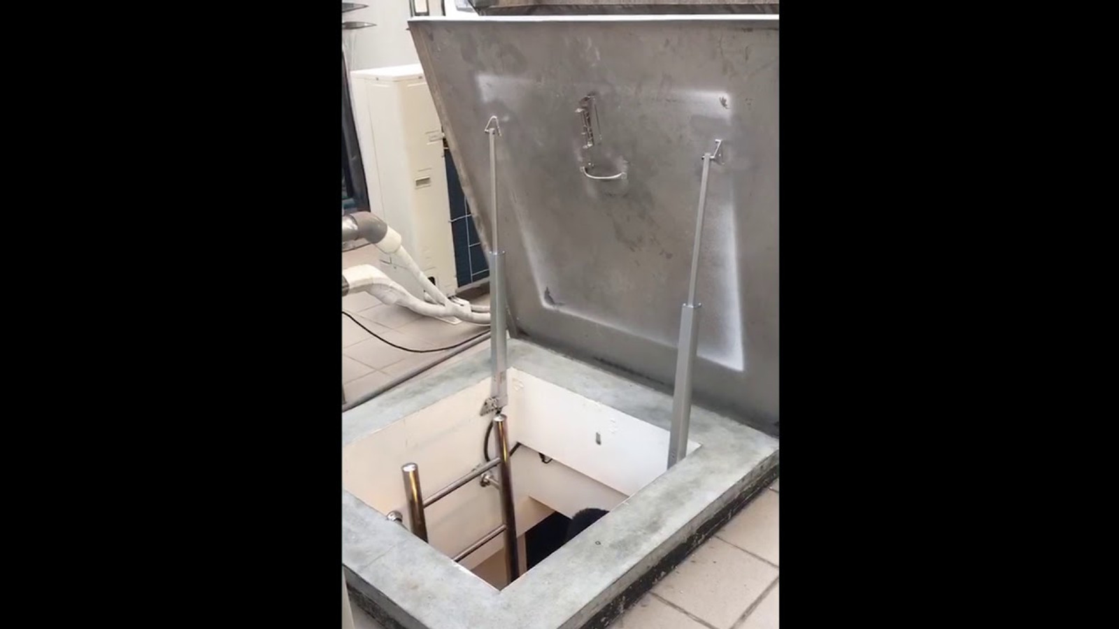 KSTA01 linear actuator for automatic roof hatch opener