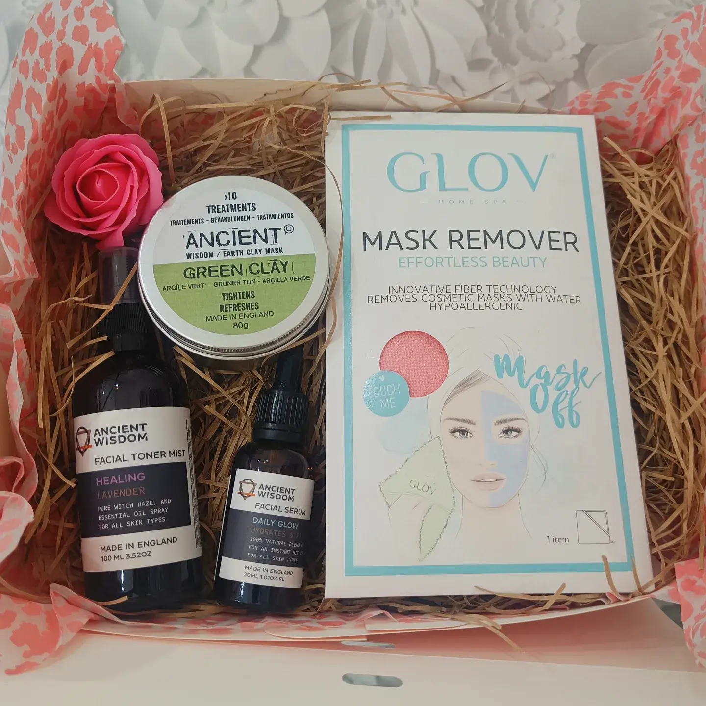 It's All About The Face Gift Box 