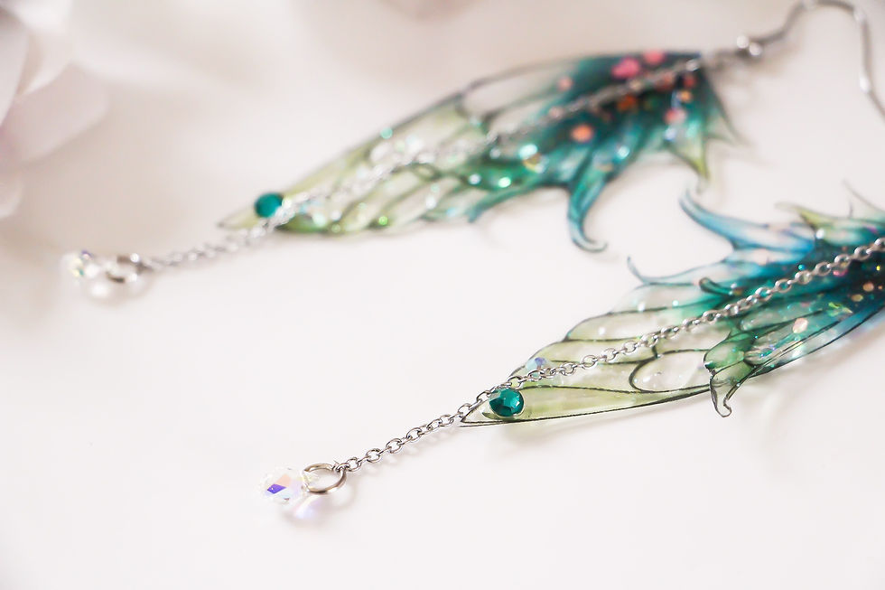 boucles d'oreilles bijoux ailes de fée papillon nageoires de sirène elfique fantasy féerique couleur turquoise et vert mousse
