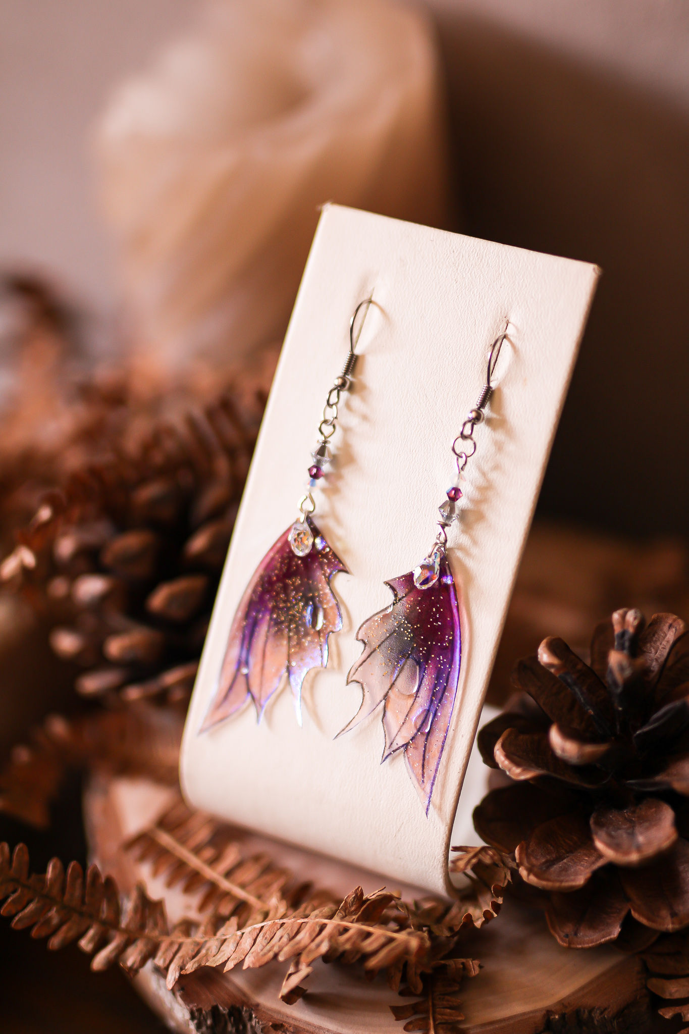 boucles d'oreilles bijoux ailes de fée papillon elfique fantasy féerique lune couleur violet
