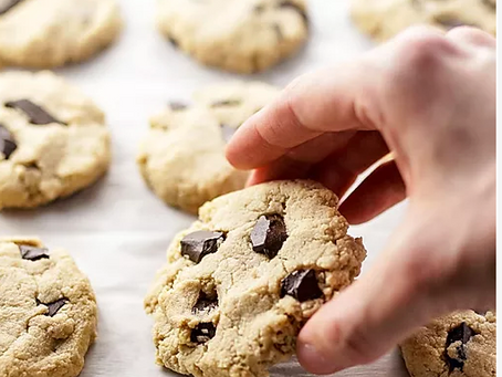 WOW Recipe: Almond Chocolate Chip Cookies