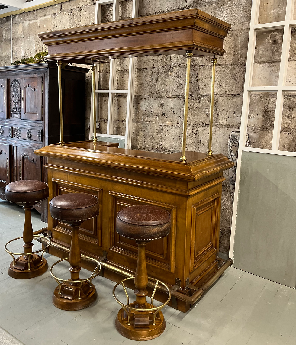 Miniature : Bar en chêne 