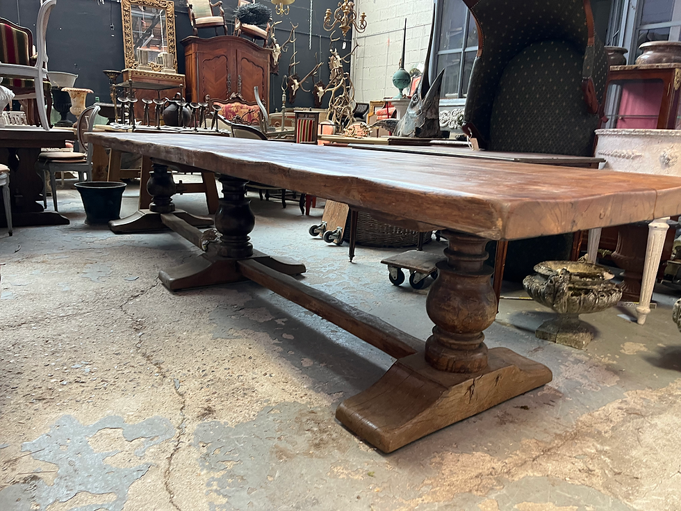 Miniature : Table de monastère 