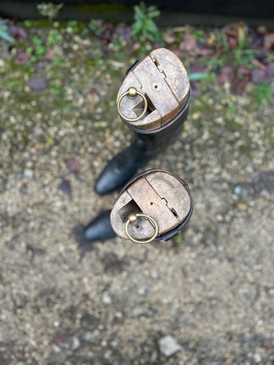 Miniature : Paire de bottes anciennes 