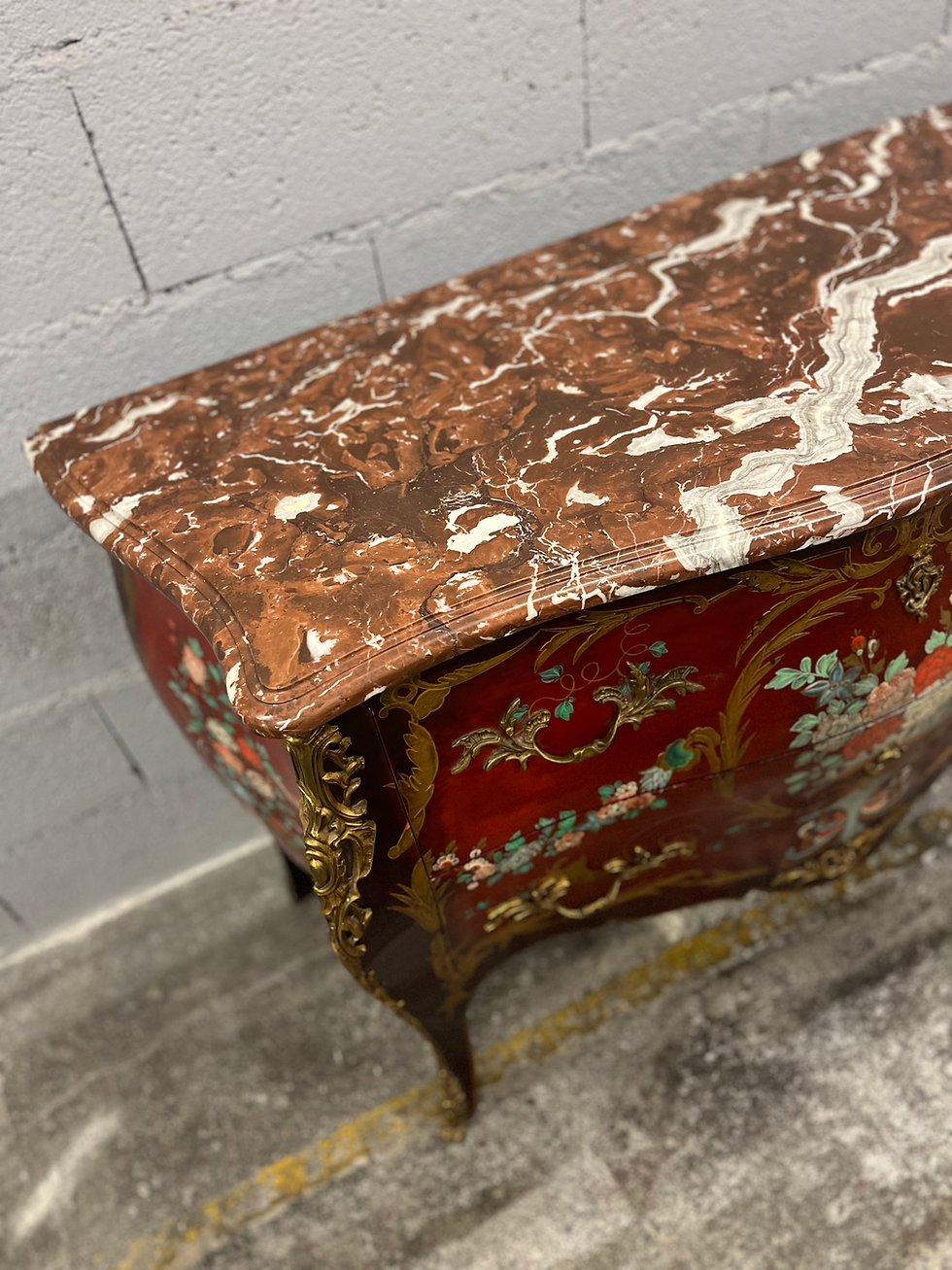 Miniature : Commode de style Louis XV