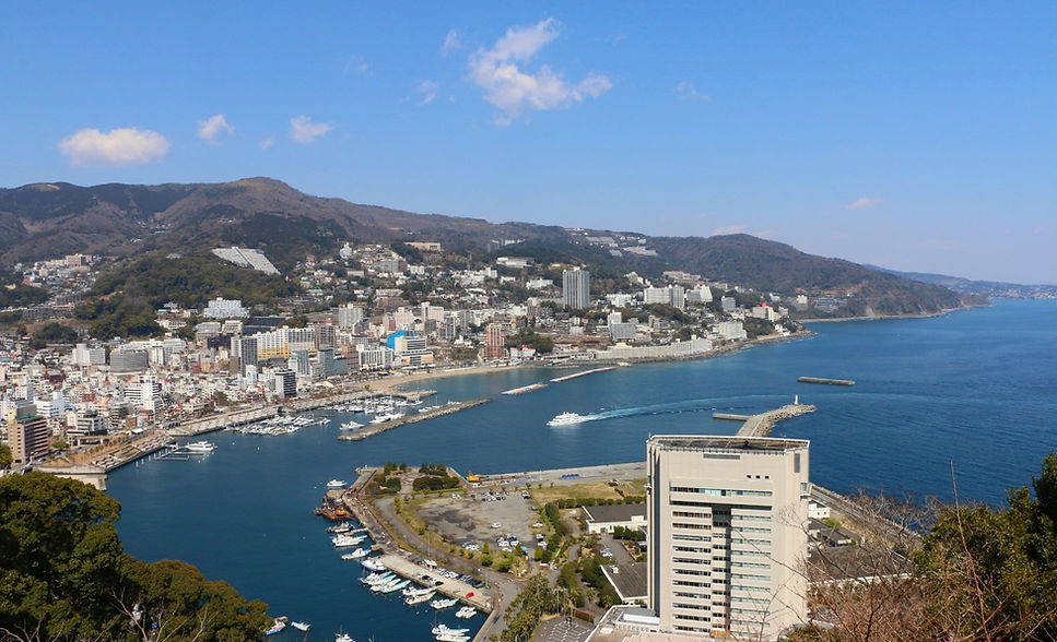 熱海城からの写真_edited.jpg