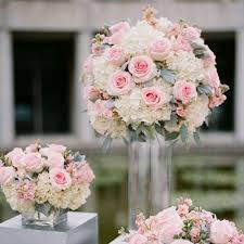 ROSE BASED TABLE FLOWERS