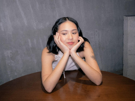 Clara Benin embraces the quiet power of “muscle memory,” her first 2026 single