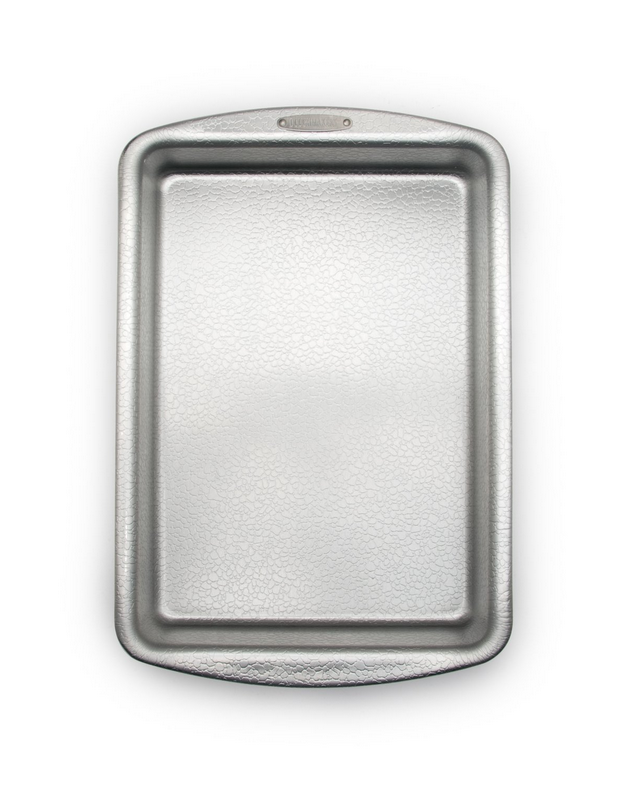 9 x 13 Inch Non-Stick Pebble Pattern Cake Pan - Doughmakers