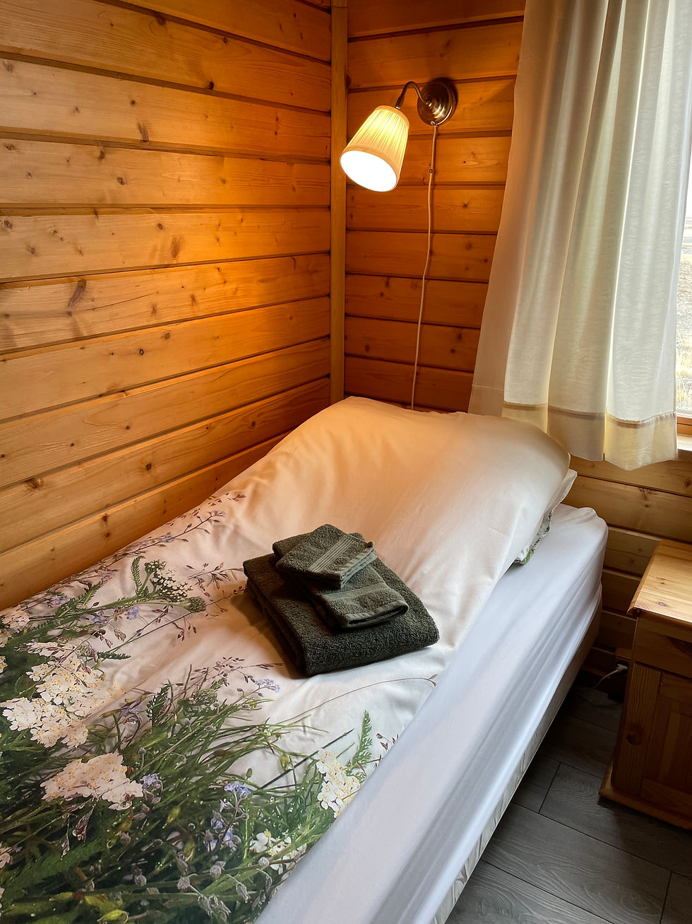 gljufurholt svenherb.jpg