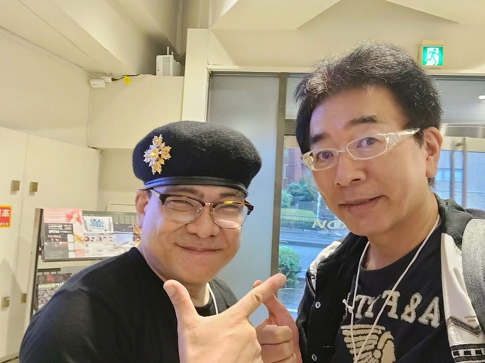 彼は最近メッチャ痩せたのです。自分はその正反対という・・・。