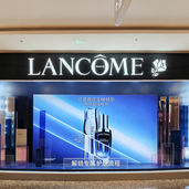 Lancome XHG store window (3).jpeg