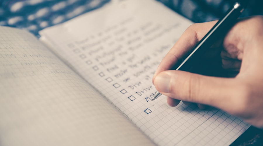 Notes and checklist for screening Airbnb guest bookings