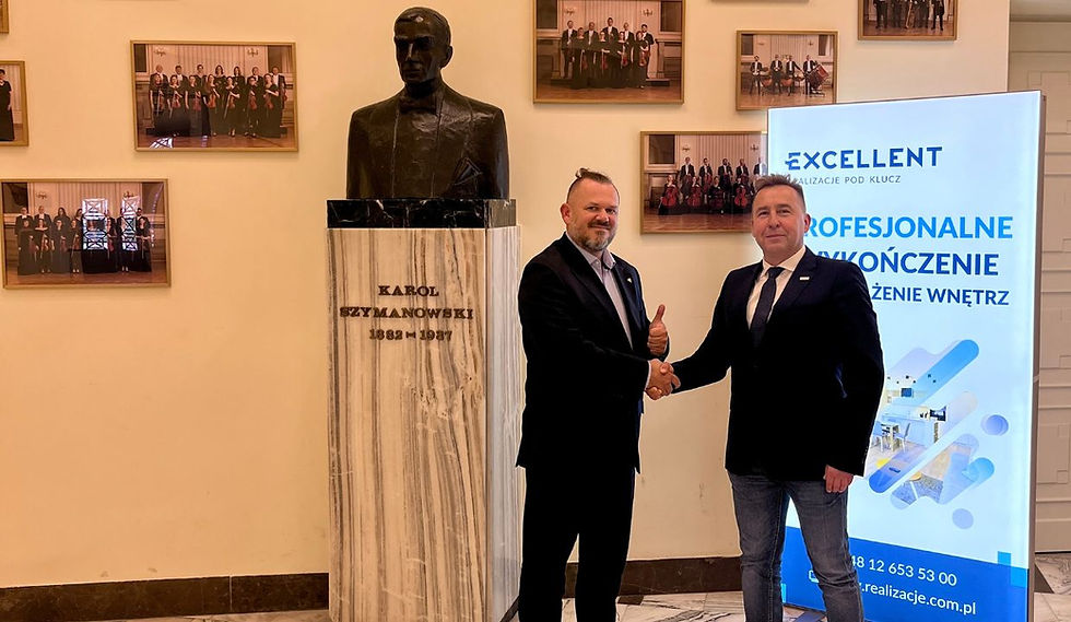 Od lewej: Mateusz Prendota, dyrektor Filharmonii Krakowskiej i Jacek Mirek, dyrektor ds. inwestycji Excellent S.A. fot. Filharmonia Krakowska