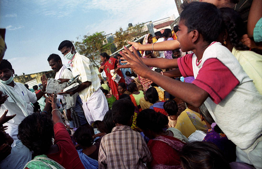Tsunami; South Asian Tsunami; Indian Ocean Tsunami; Tamil Nadu; Nagapattinam; Chennai; India; Natural Disaster; Poor People; Affected People; Indian Men; Indian Women; Poverty; Children; Fisherman; Arindam Mukherjee; Photojournalist; Indian Documentary Photographer; Photographer; 2004, Natural Disaster, catastrophe