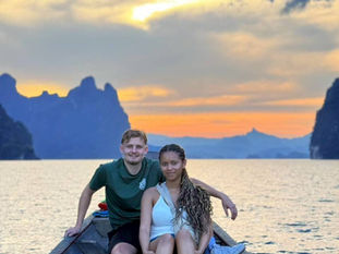 A Scenic Hideaway with Panoramic Views of the Lake