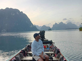 Gentle Moments Across Two Nights on Cheow Larn Lake