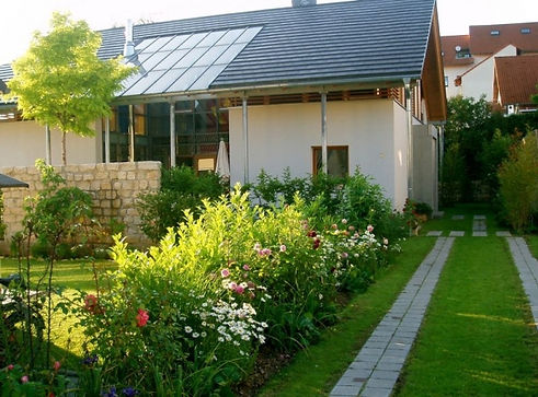Hausgarten 1.jpg