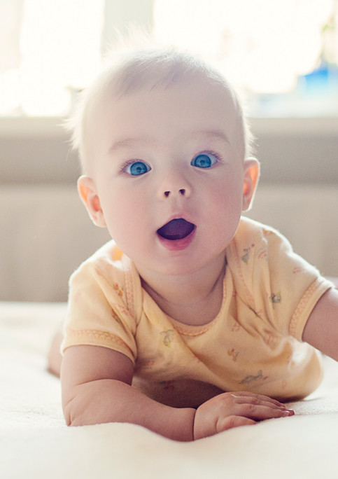 überrascht Baby