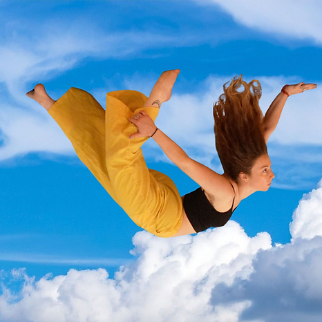 yoga sky aleena.png