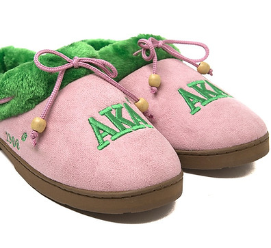 aka_cozy_slippers_with_r.jpg
