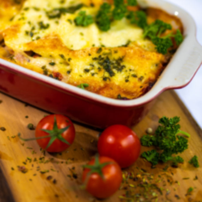 Fischlasagne; Fische aus dem Zürichsee, gefroren, vakuumverpackt
