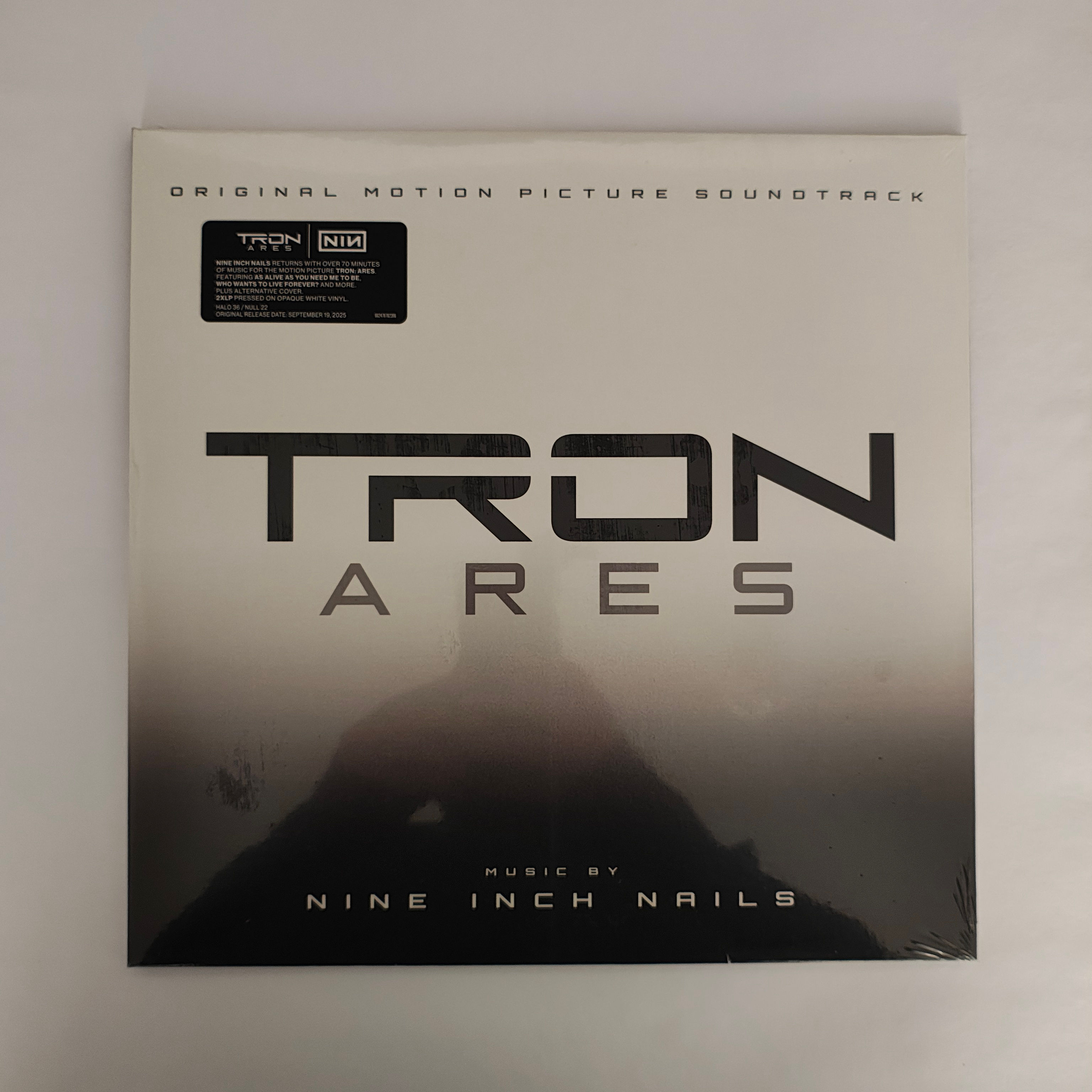 Vinil Duplo Branco Nine Inch Nails - Tron Ares (soundtrack)