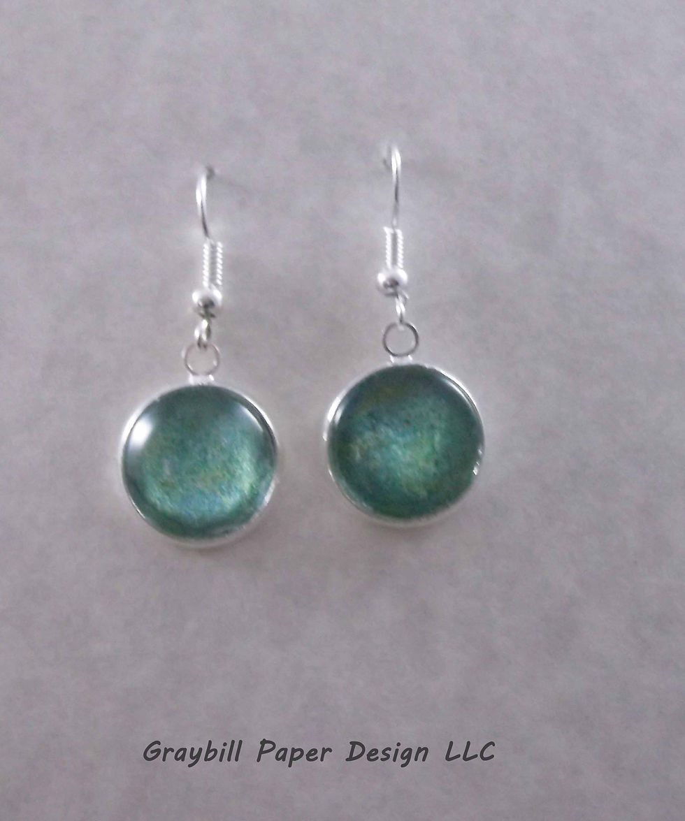 Thumbnail: Small Dangle Earring