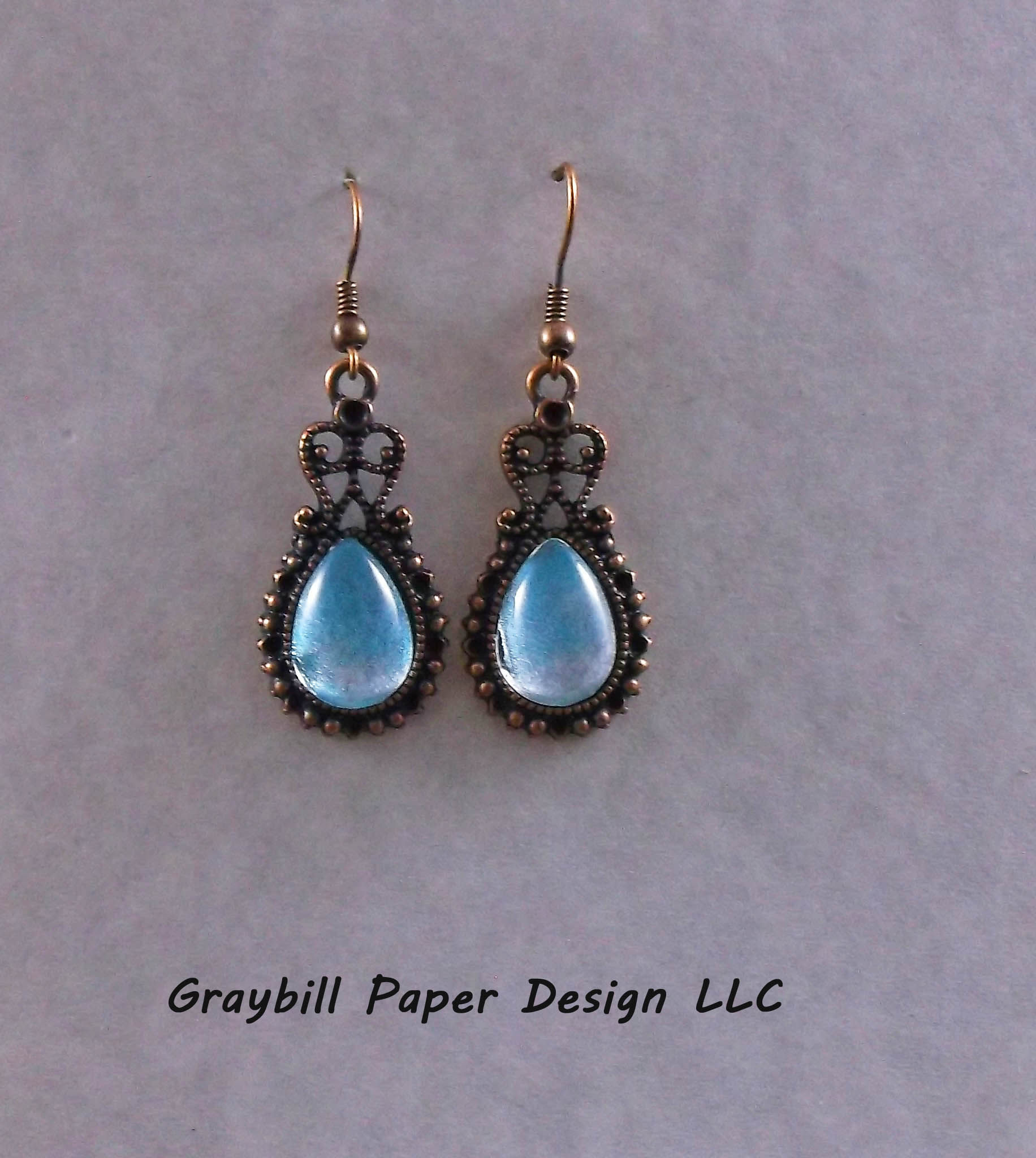 Antique Teardrop Dangle Earring