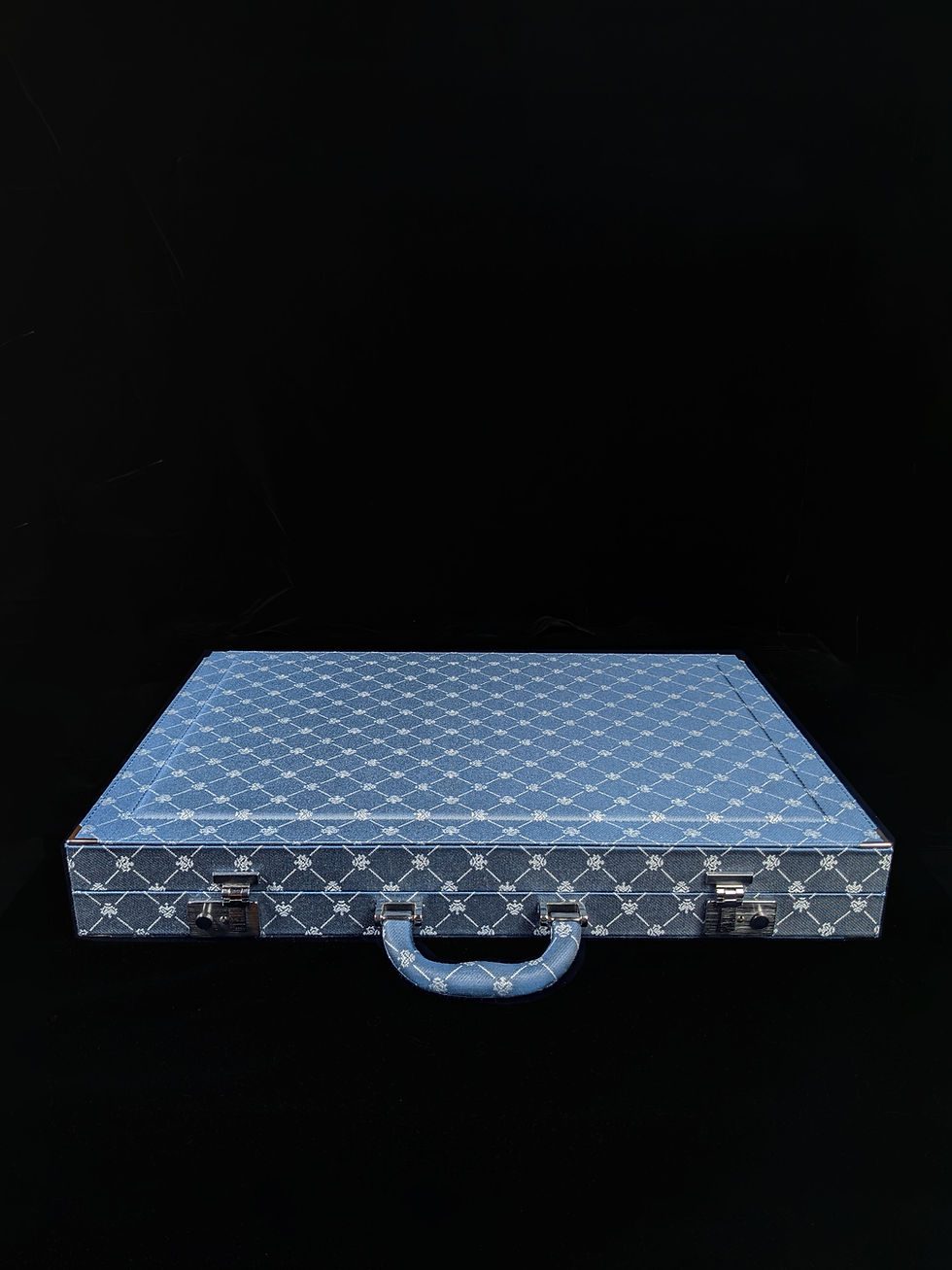 Thumbnail: Iridescent wrapped Italian folding backgammon briefcase, in teal