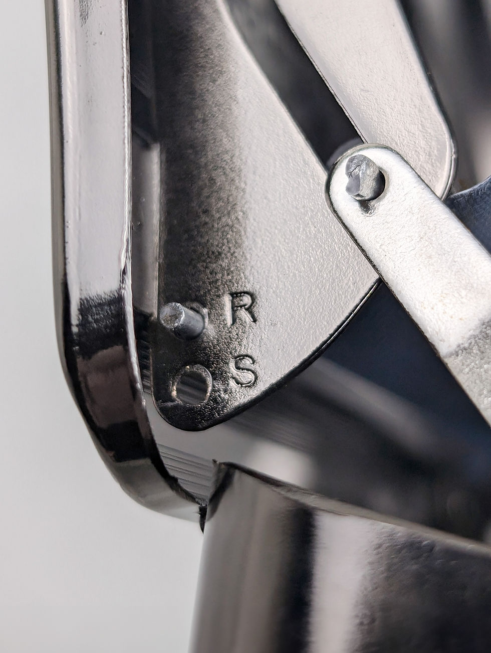 Thumbnail: Germanus adjustable cigarette rollbox, for regular and slim cigarettes