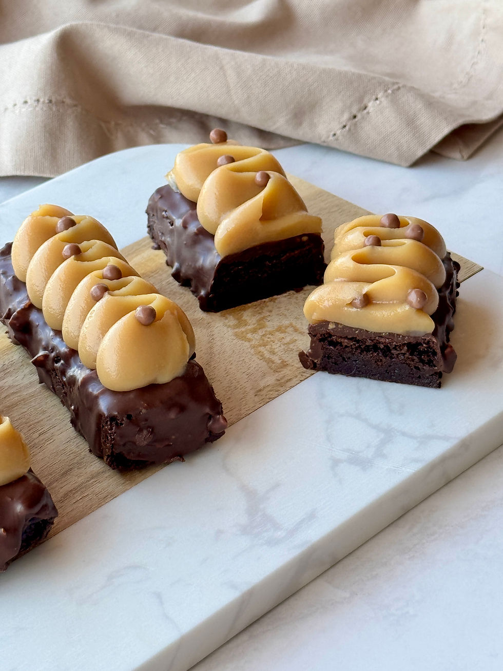 brownie com brigadeiro de caramelo