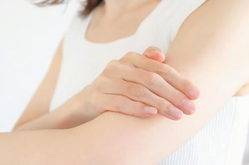 腕の痛みやだるさが気になる