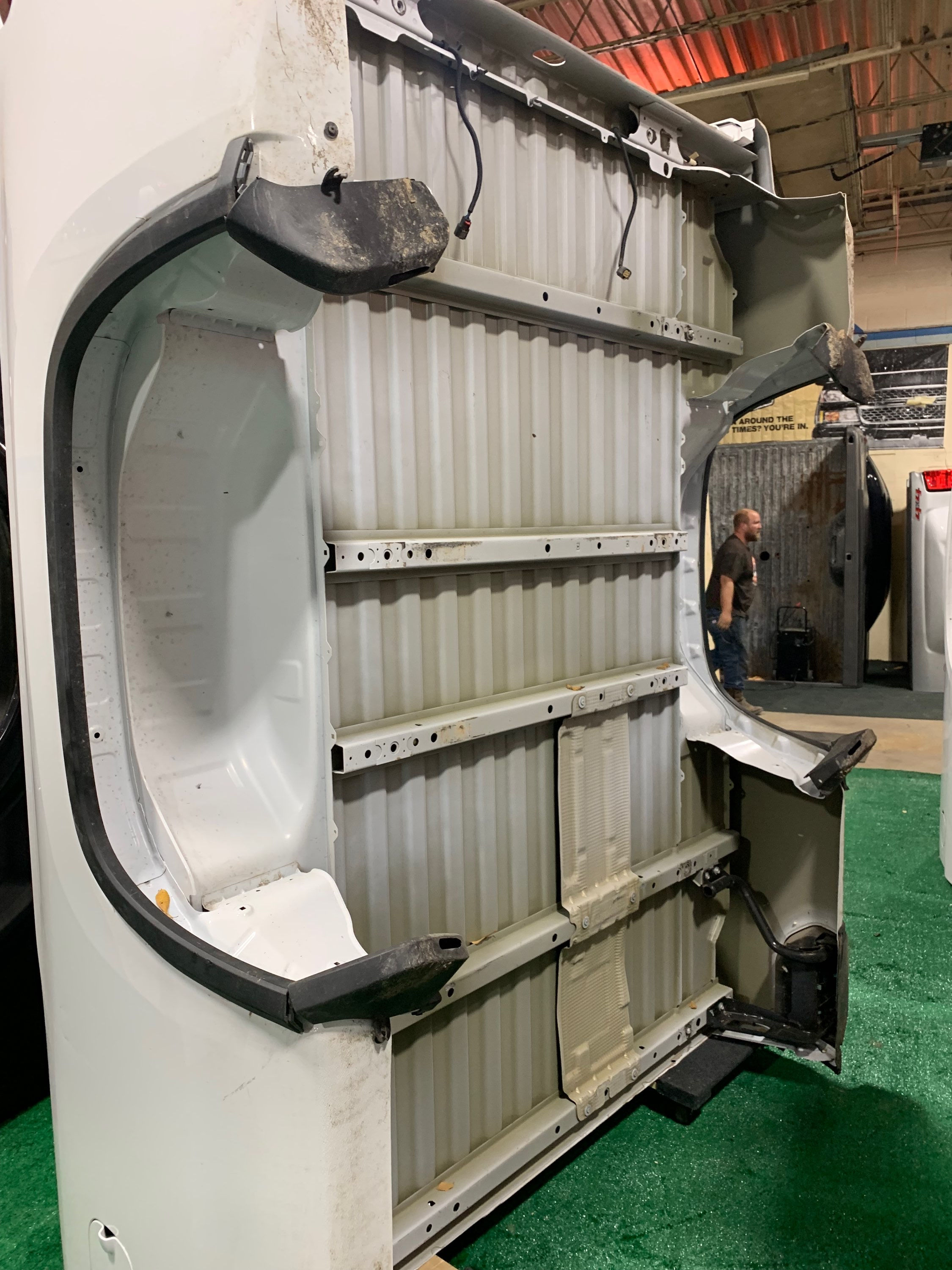 2020 2021 2022 2023 2024 2025 chevy silverado 8ft long bed box 