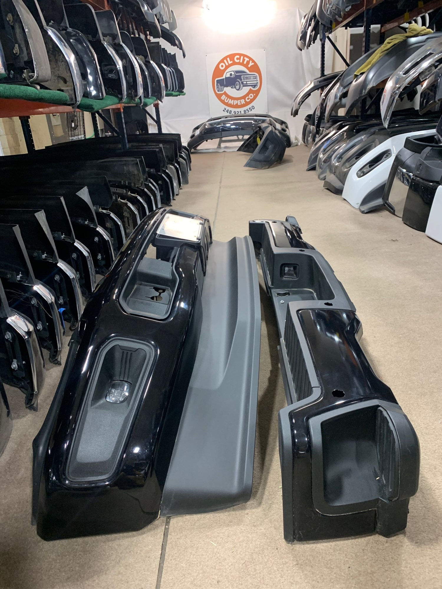 Agate black 2023 2024 Ford f250 f350 Front bumper assembly