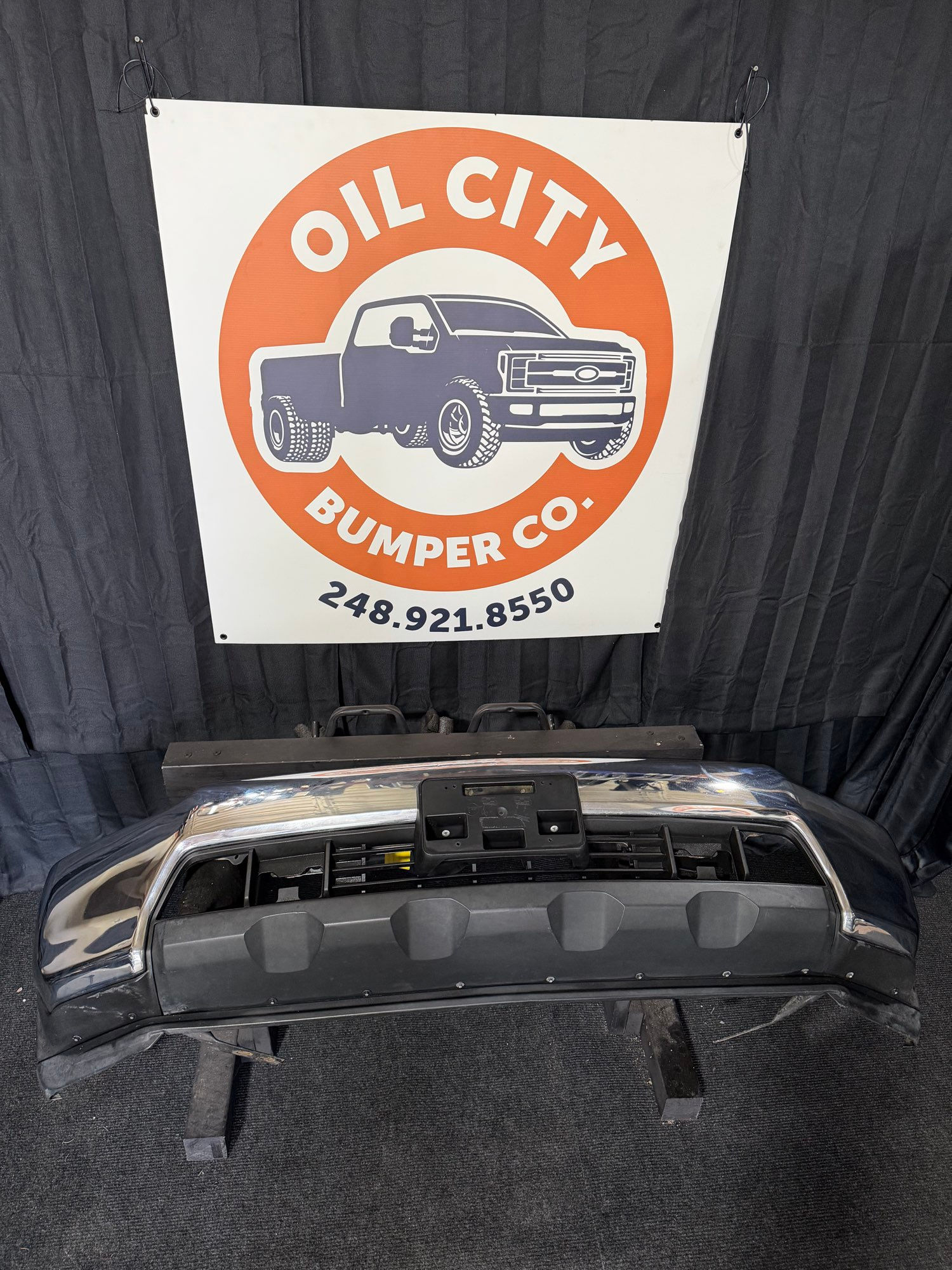 Chevy Silverado 2500hd 3500hd front bumper 2020-2023 no sensor chrome OEM