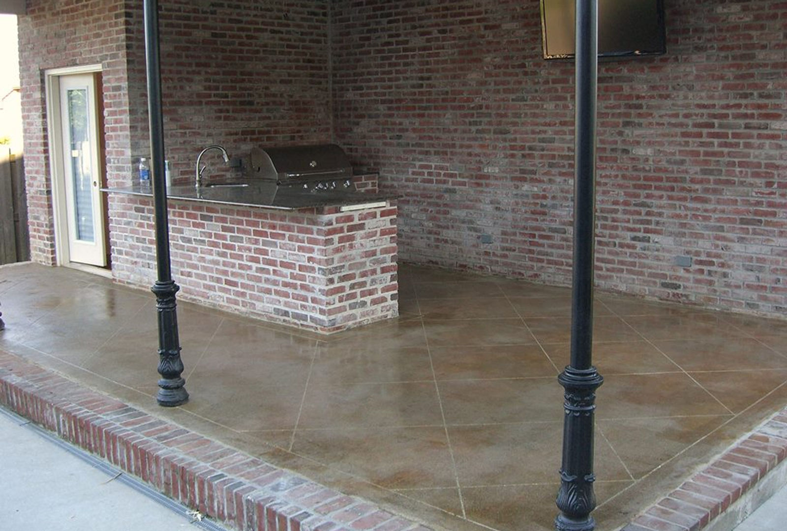 Decorative Concrete Floor Stain & Designs
