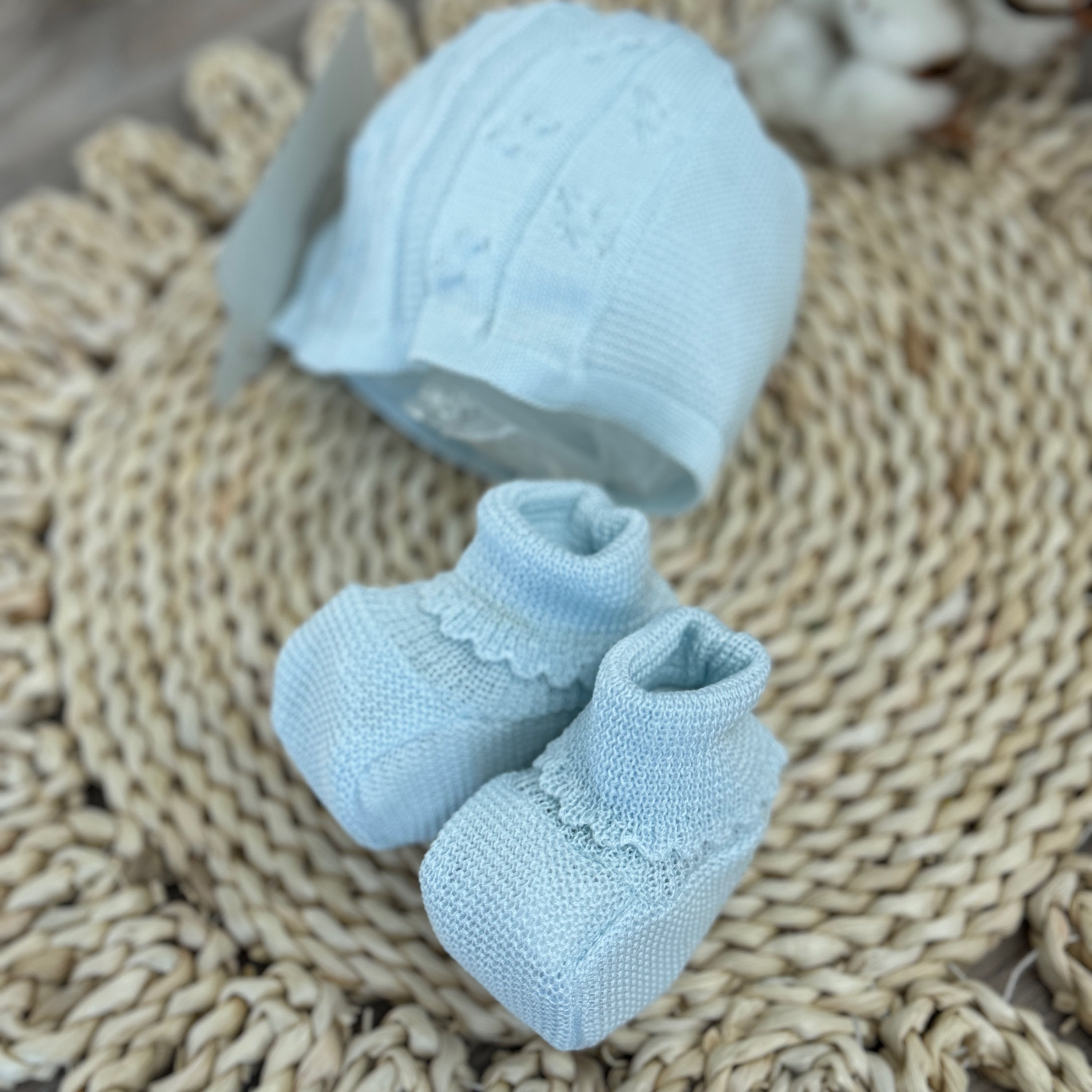 SET CAPPELLO E SCARPE IN FILO DI SCOZIA