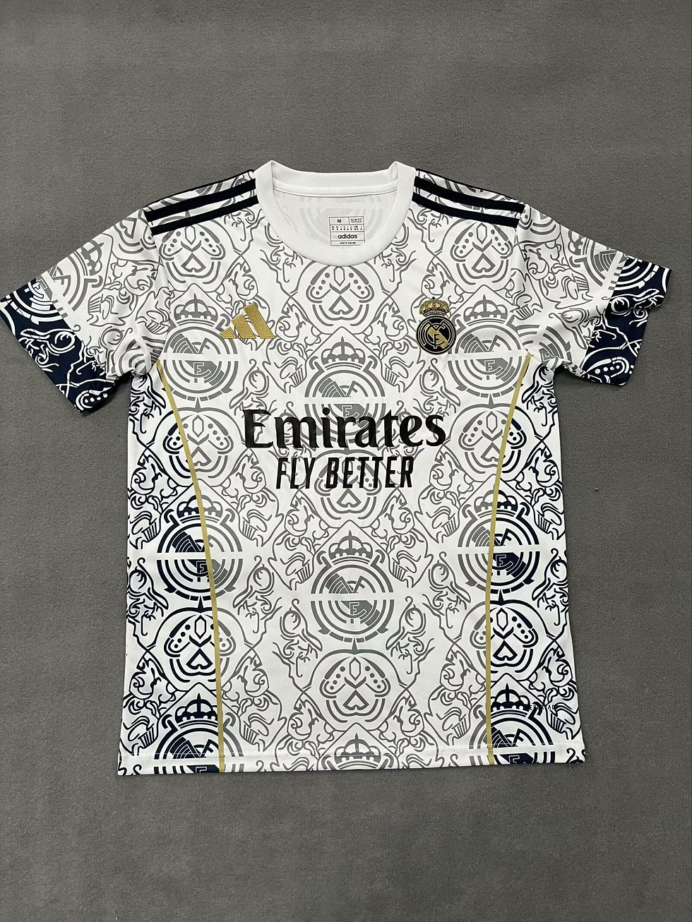 Thumbnail: Real Madrid x Royal Version