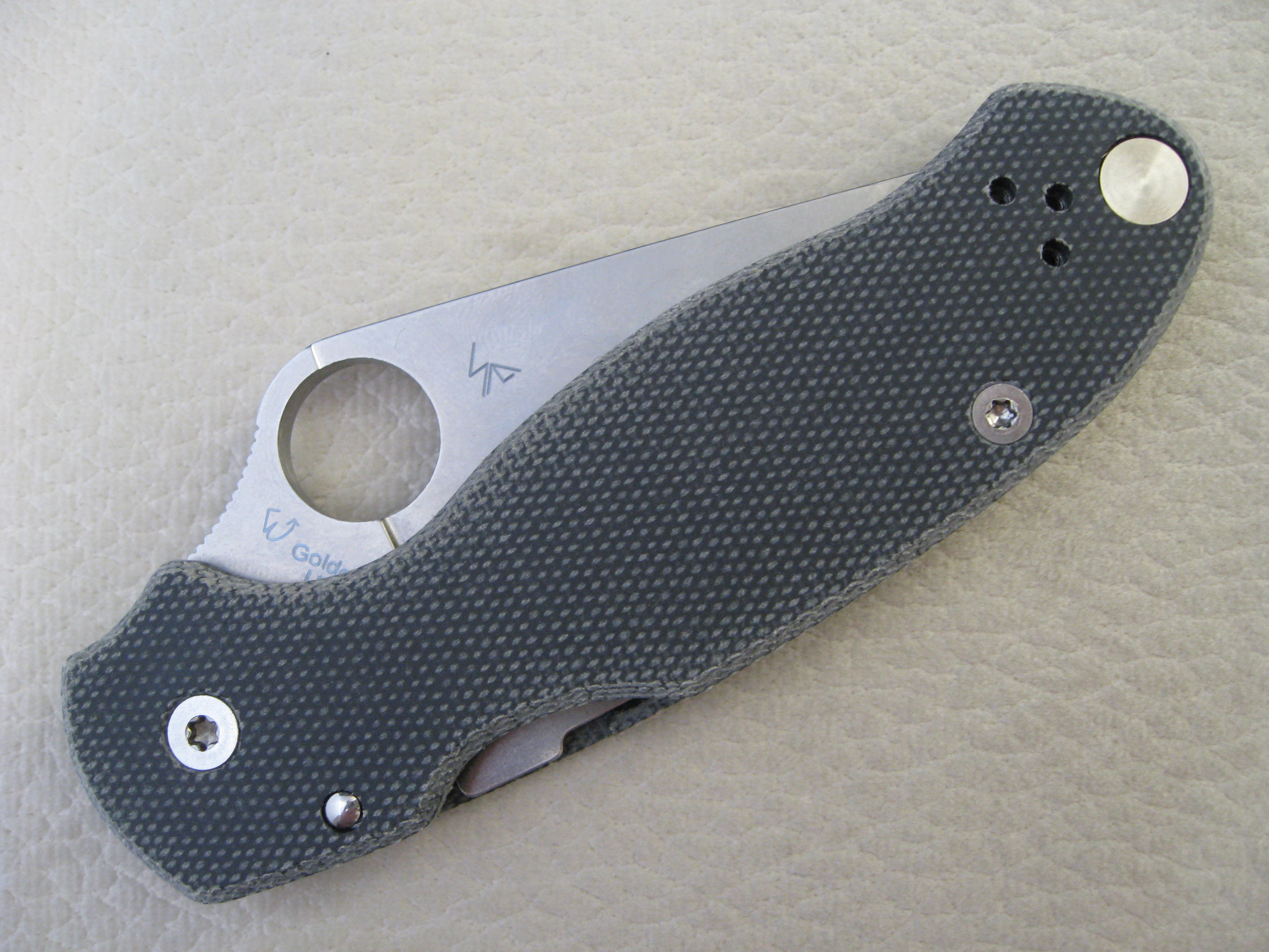 Spyderco Para 3 Black Canvas Micarta Custom Scales | Sharp Dressed Knives