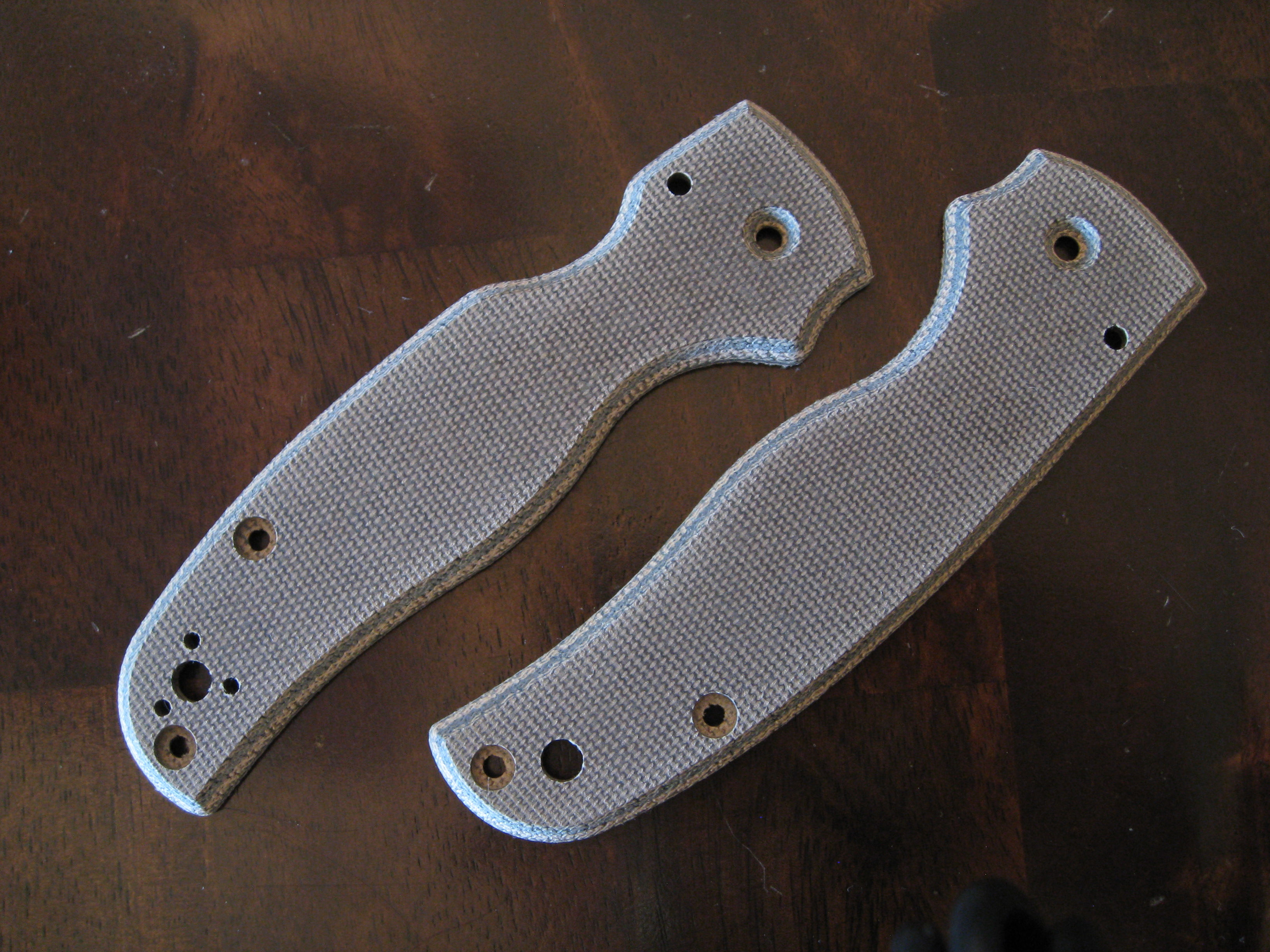 Spyderco Shaman Camo Canvas Micarta