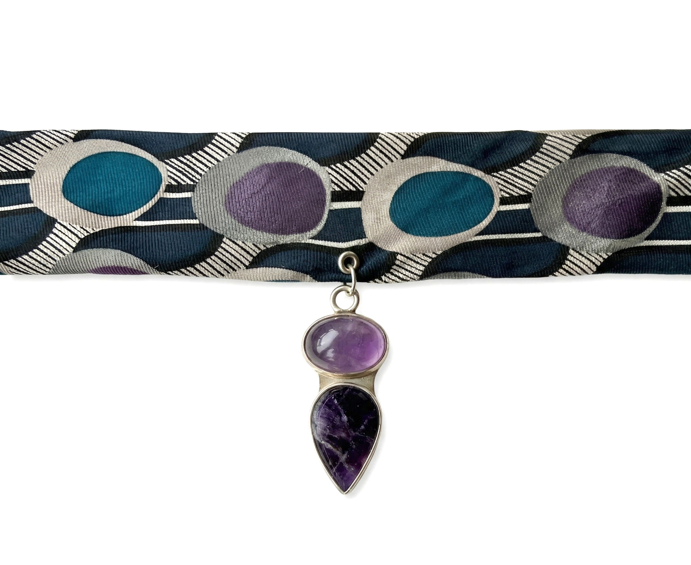 Amethyst & Silver Neck Band