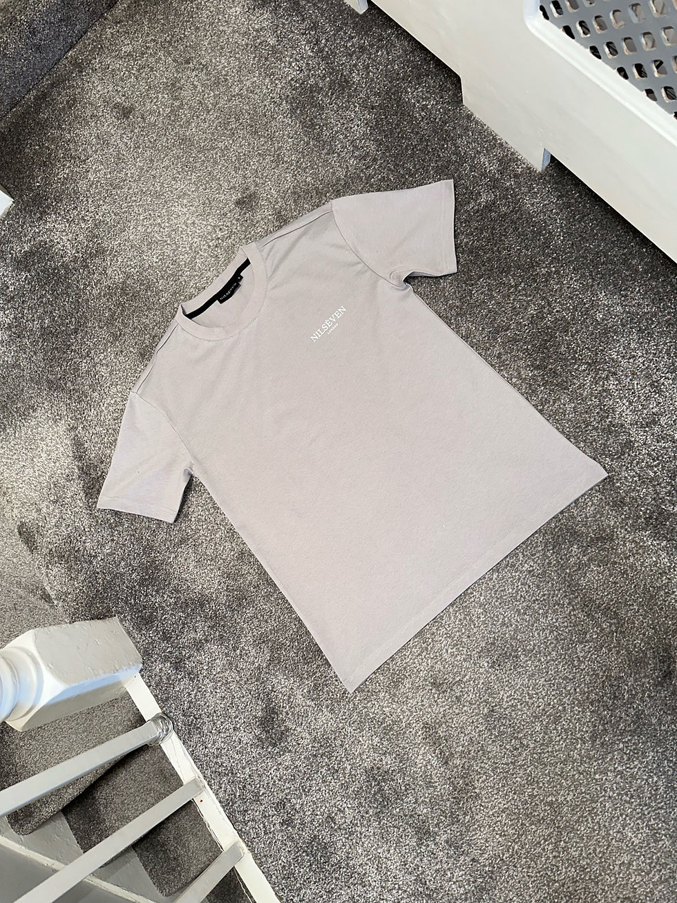 Thumbnail: NILSÉVEN SIGNATURE LOGO PLAIN LOGO T-SHIRTS