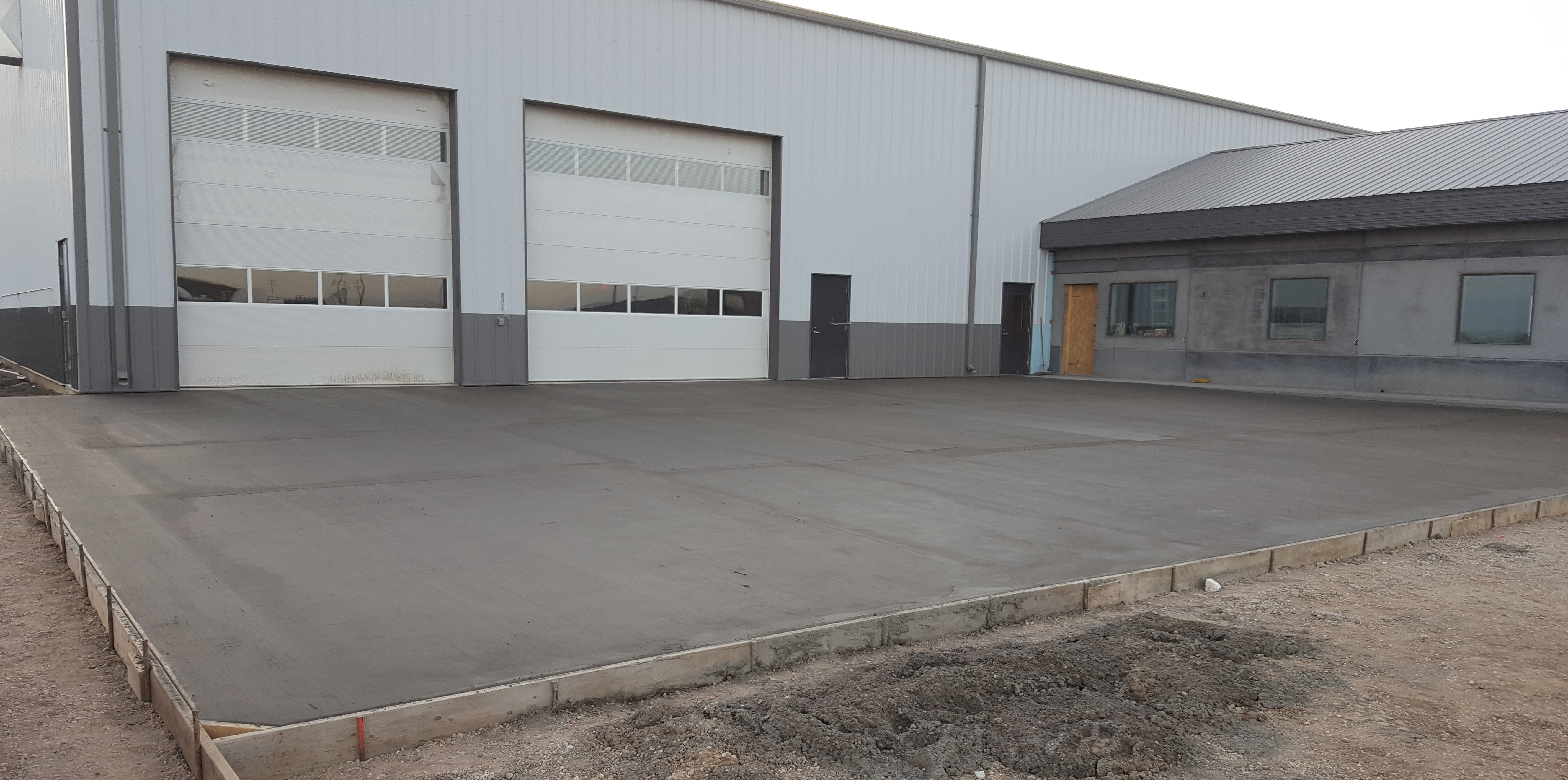 Exterior slab