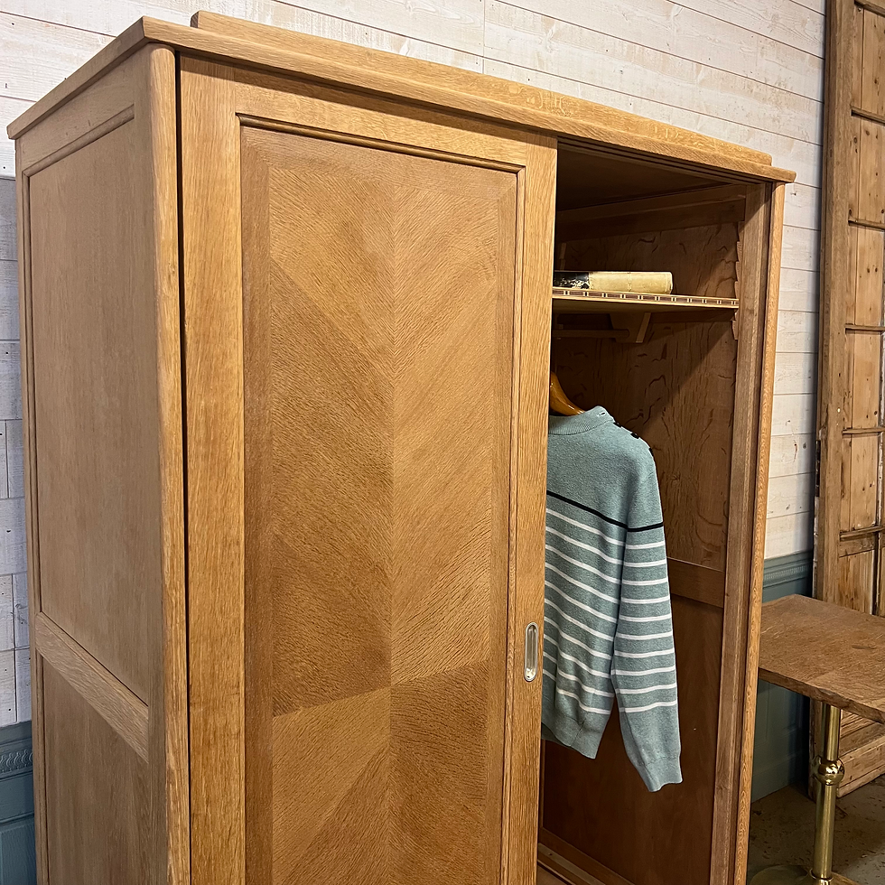 Miniature : Penderie armoire  vintage en chêne 