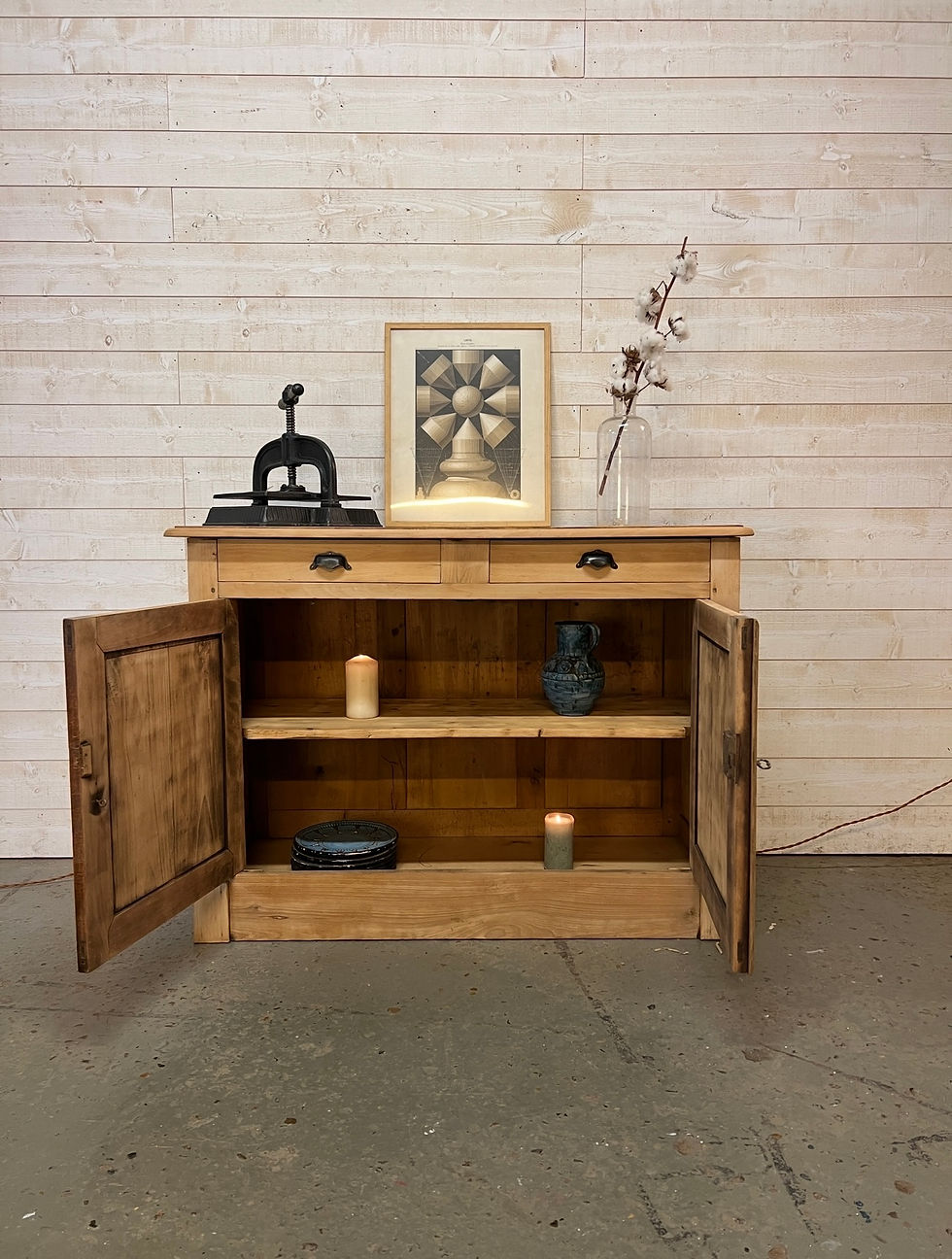 Miniature : Buffet brut 