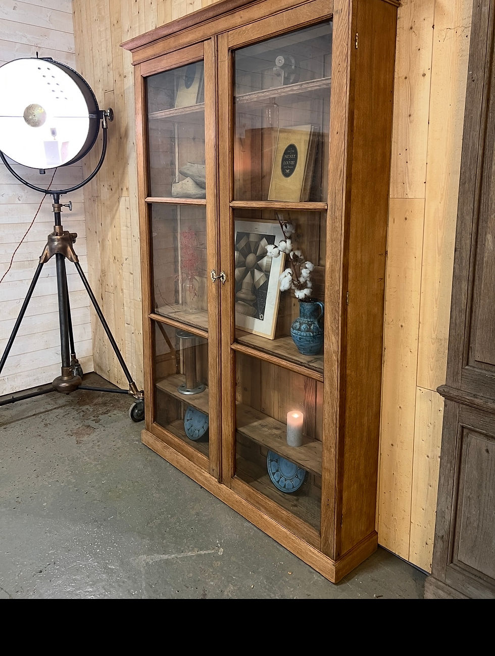 Miniature : Grande vitrine en chene demontable 