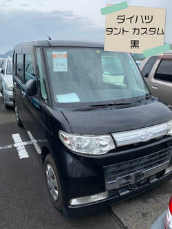 090ダイハツ_タントカスタム_黒